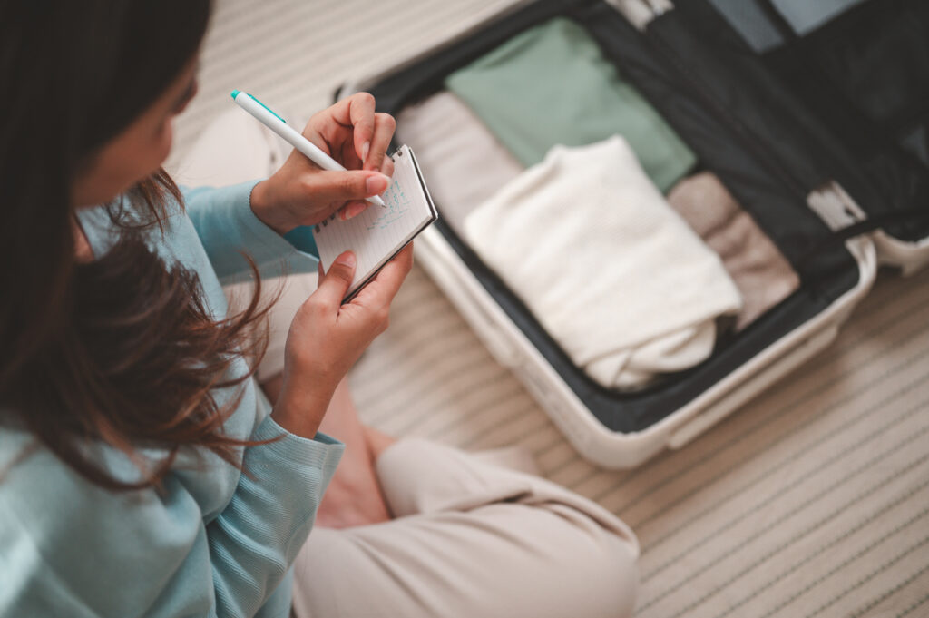 What to Pack for Inpatient Mental Health Treatment | Best Rehabs